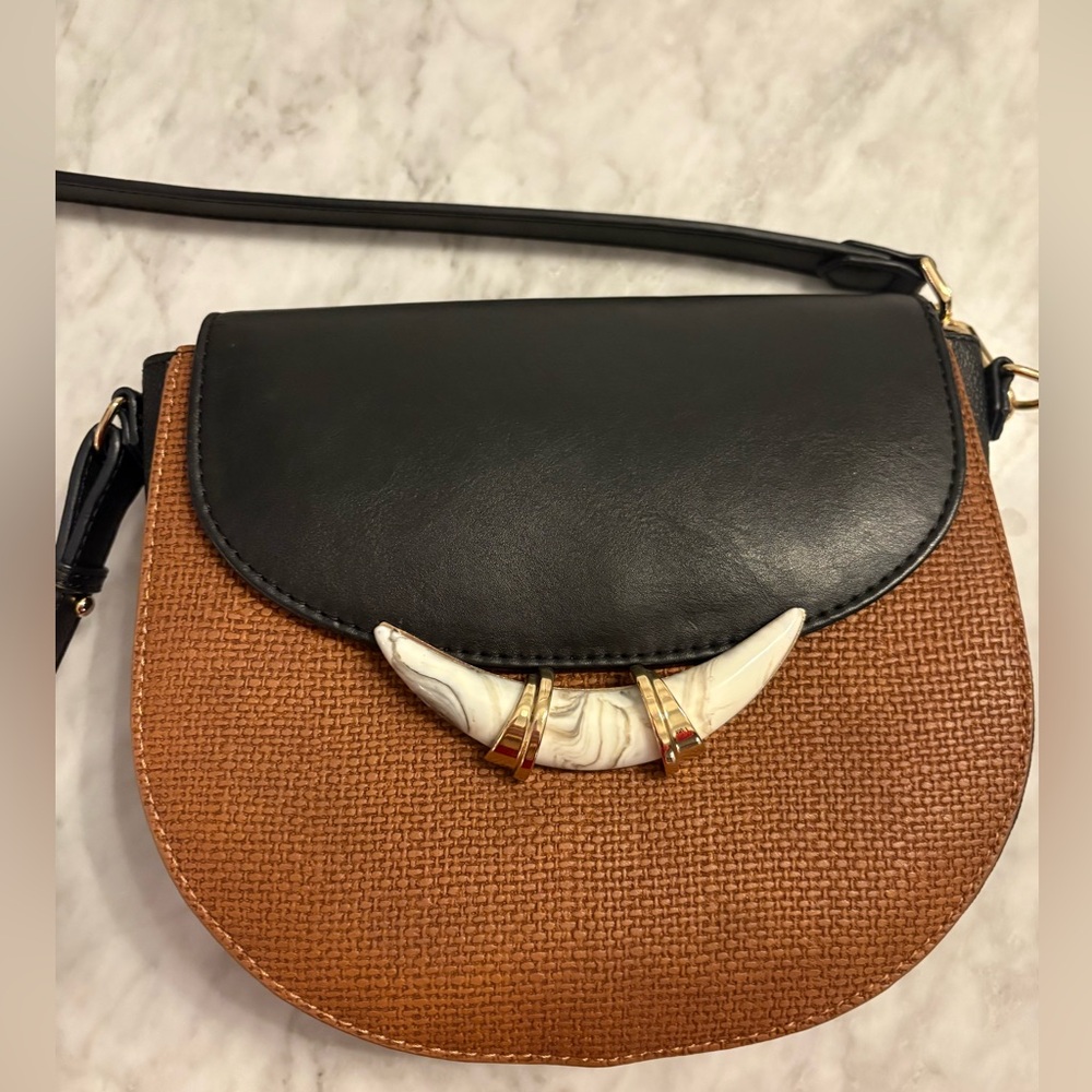 Stella & Dot Brown & Black Crossbody Bag — Like New Condition